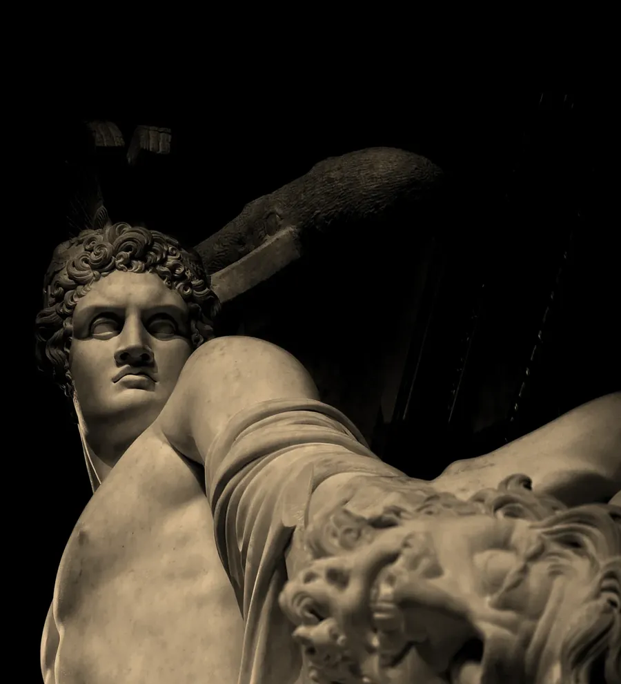 Antonio Canova, „Tezeusz walczący z Centaurem” — fragment rzeźby w sepii, na czarnym tle